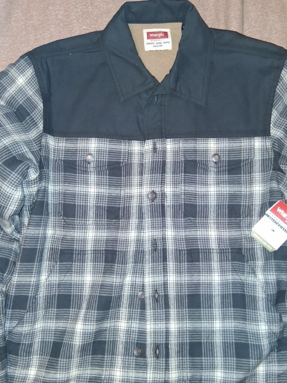 Wrangler Black & Gray Plaid Button-Up Jacket